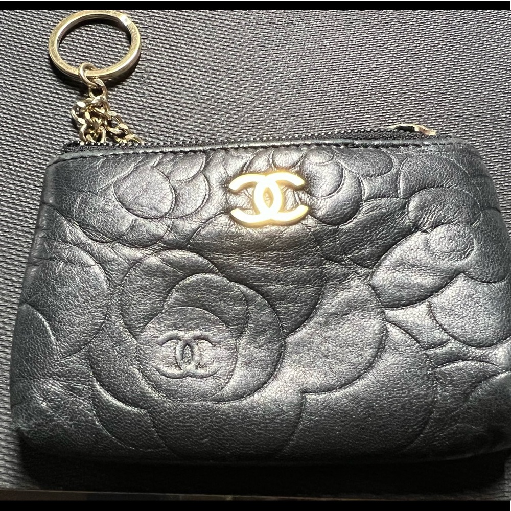 COPY - Chanel wallet chain